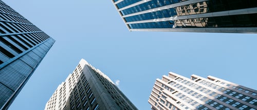 O custo econômico da desinformação: impactos em mercado, políticas públicas e governança corporativa